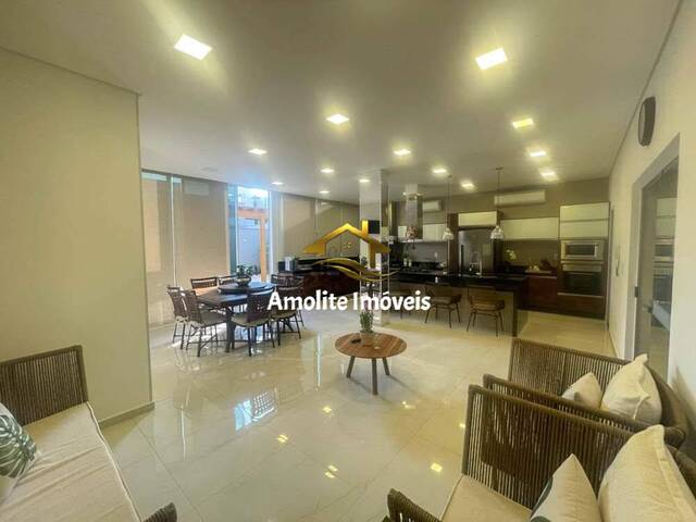 Casa em Bairro para Venda em São José do Rio Preto - 2