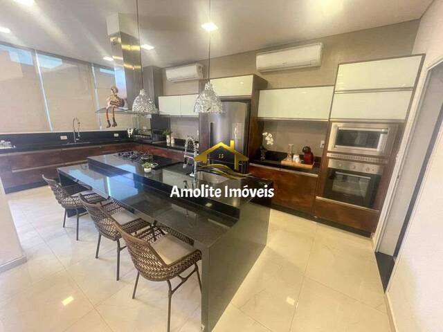 Casa em Bairro para Venda em São José do Rio Preto - 3