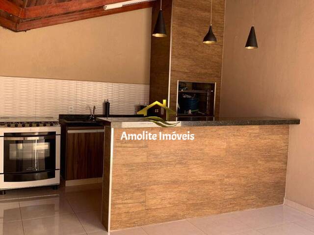 Casa em Bairro para Venda em São José do Rio Preto - 3