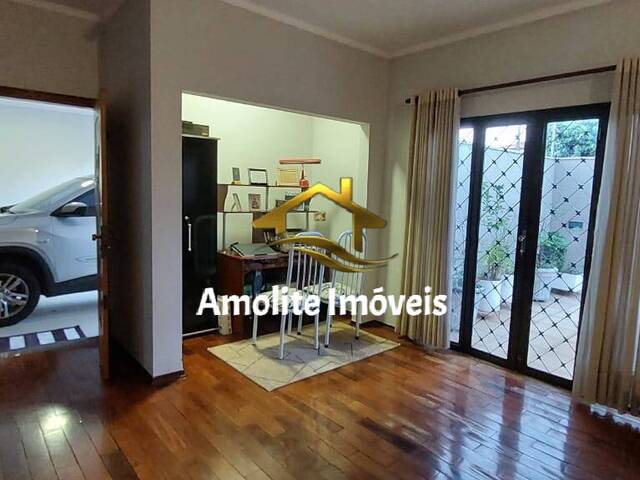 Casa em Bairro para Venda em São José do Rio Preto - 2