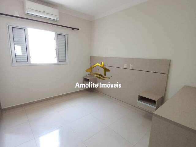 Casa em Bairro para Venda em São José do Rio Preto - 4