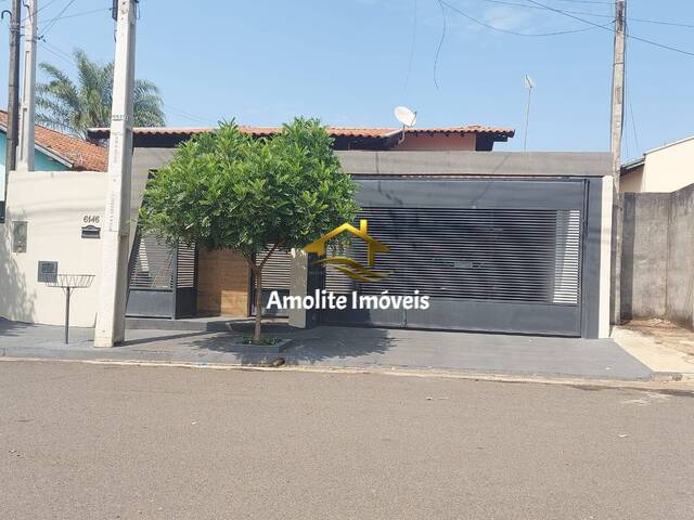 Casa em Bairro para Venda em Votuporanga - 2