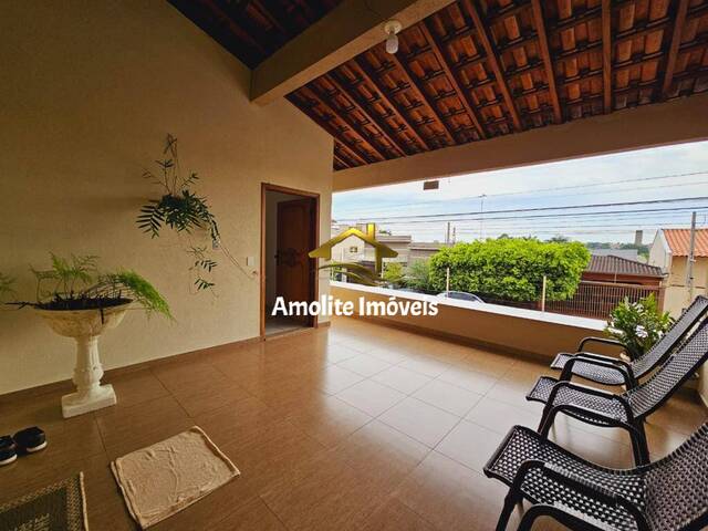 Casa em Bairro para Venda em São José do Rio Preto - 3