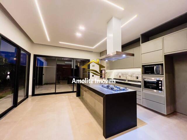 Casa em Condomínio para Venda em São José do Rio Preto - 3