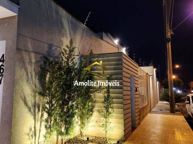 Casa em Bairro para Venda em Guapiaçu - 3