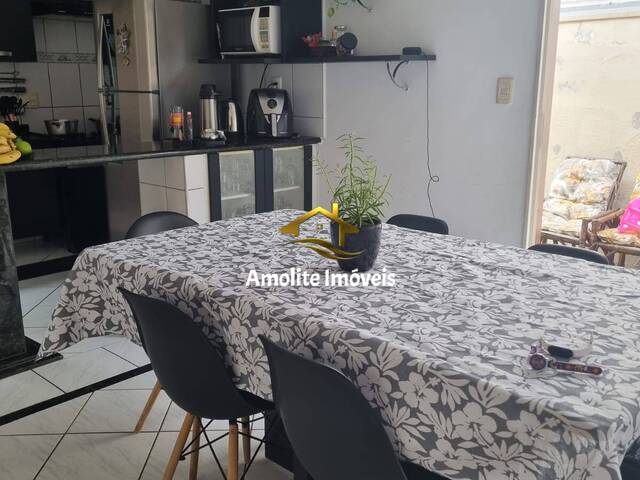 Casa em Bairro para Venda em São José do Rio Preto - 3