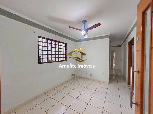 Casa em Bairro para Venda em São José do Rio Preto - 4